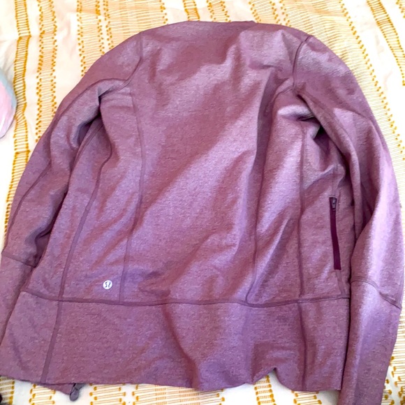 Lululemon jacket - Picture 6 of 8